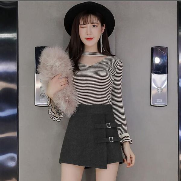2019 high waist wool shorts women button skirt shorts ladies plus size asymmetrical mini boots short femme dv807, Black
2019 high waist wool shorts women button skirt shorts ladies plus size asymmetrical mini boots short femme dv807, Black