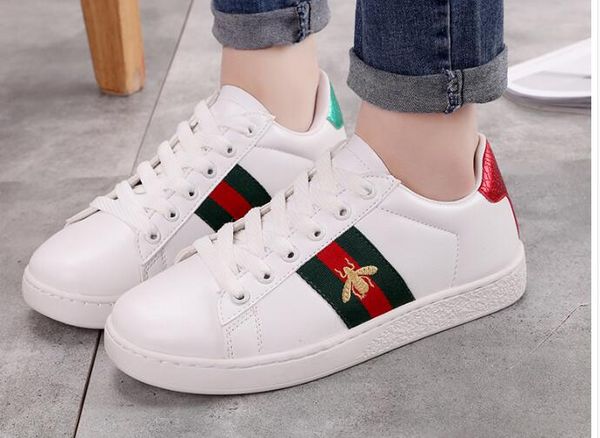 Luxury Snake Designer Men Women Sneaker Casual Shoes Low Top Leather Sneakers Ace Bee Stripes Shoe Walking Sports Trainers Drop Shipping
Luxury Snake Designer Men Women Sneaker Casual Shoes Low Top Leather Sneakers Ace Bee Stripes Shoe Walking Sports Trainers Drop Shipping