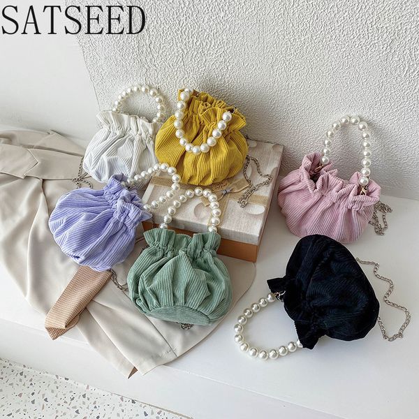 2020 spring and summer new purple corduroy pearl handbag fold chain shoulder messenger bag purses and handbags
2020 spring and summer new purple corduroy pearl handbag fold chain shoulder messenger bag purses and handbags