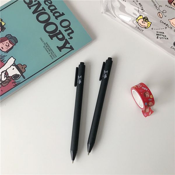 ins cartoon shi nu than printing press signature pen neutral black write stiff-haired writing brush 0.5mm student stationery
ins cartoon shi nu than printing press signature pen neutral black write stiff-haired writing brush 0.5mm student stationery