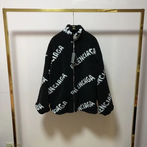 winter new luxurious brands design bb tilted letters fleece jackets coat men women outdoor streetwear sweatshirt hoodies, Blue;black
winter new luxurious brands design bb tilted letters fleece jackets coat men women outdoor streetwear sweatshirt hoodies, Blue;black