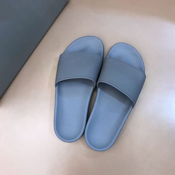 2020 new women men slides flip flops sandals fashion summer beach sandals house indoor slipper flats slides slippers, Black
2020 new women men slides flip flops sandals fashion summer beach sandals house indoor slipper flats slides slippers, Black