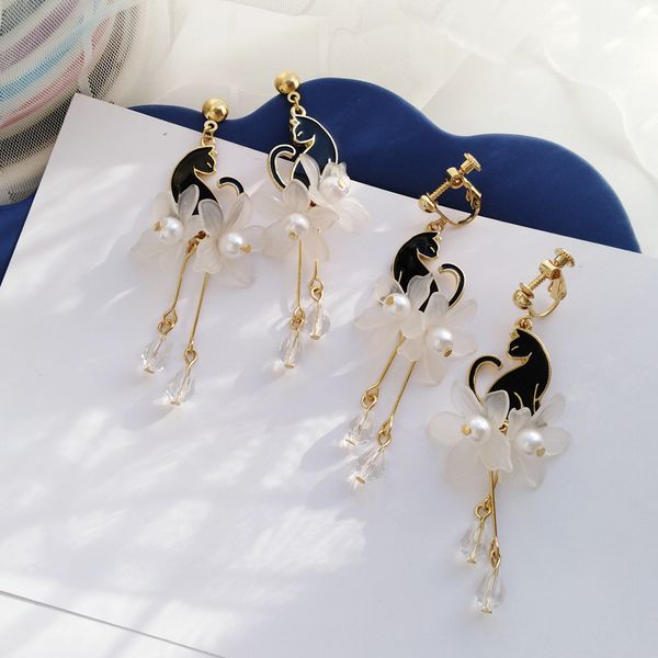 korea simple white petals long tassel clip on earrings without piercing women pearl cat no piercing hole earring dropshipping, Silver
korea simple white petals long tassel clip on earrings without piercing women pearl cat no piercing hole earring dropshipping, Silver