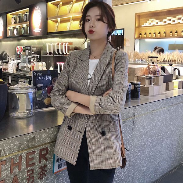 casual plaid notched collar women blazer jacket chic double breasted full sleeve female jackets outerwear 2020 elegant workwear, White;black
casual plaid notched collar women blazer jacket chic double breasted full sleeve female jackets outerwear 2020 elegant workwear, White;black