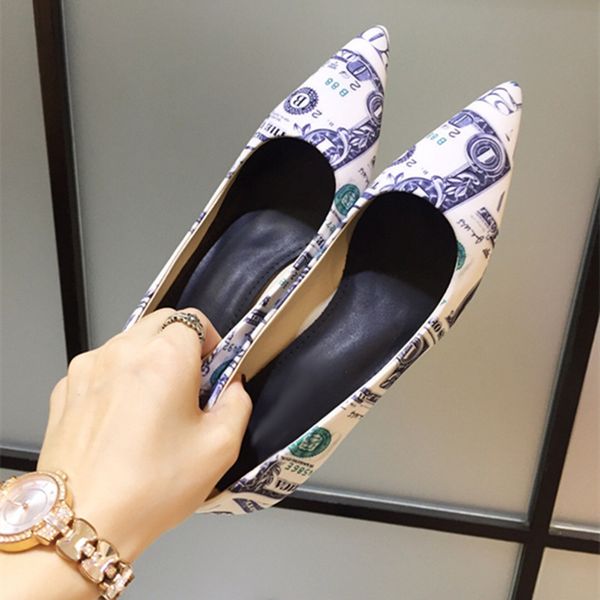 2019 fashion luxury designer women shoes high heels women sandals star vintage sandal shoes with box size 35-40 -117, Black
2019 fashion luxury designer women shoes high heels women sandals star vintage sandal shoes with box size 35-40 -117, Black