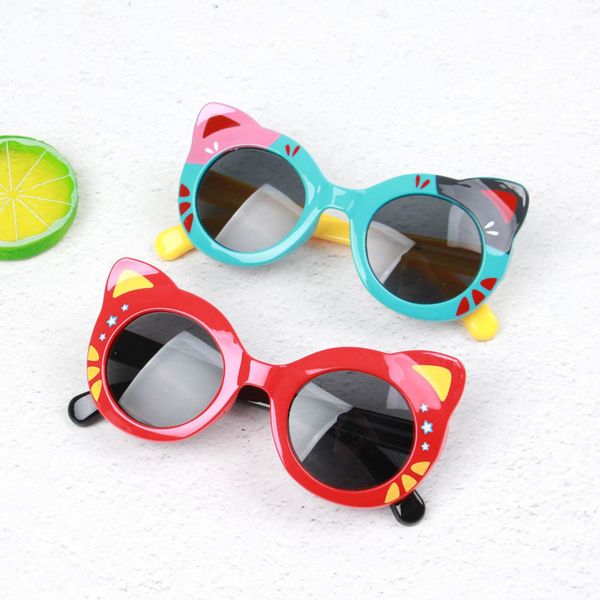 2020 новый дизайнер дети силикагеля очки мальчики девочки младенец sunglass мягкие силикагель защитные очки детские очки uv400 óculos, White;black
2020 новый дизайнер дети силикагеля очки мальчики девочки младенец sunglass мягкие силикагель защитные очки детские очки uv400 óculos, White;black