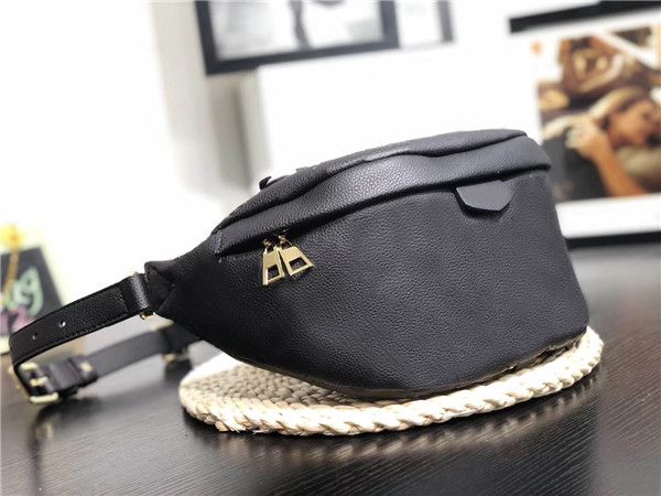 43644 size 37cm 14cm 13cm global classic luxury matching leather waist bag handbag handbag
43644 size 37cm 14cm 13cm global classic luxury matching leather waist bag handbag handbag