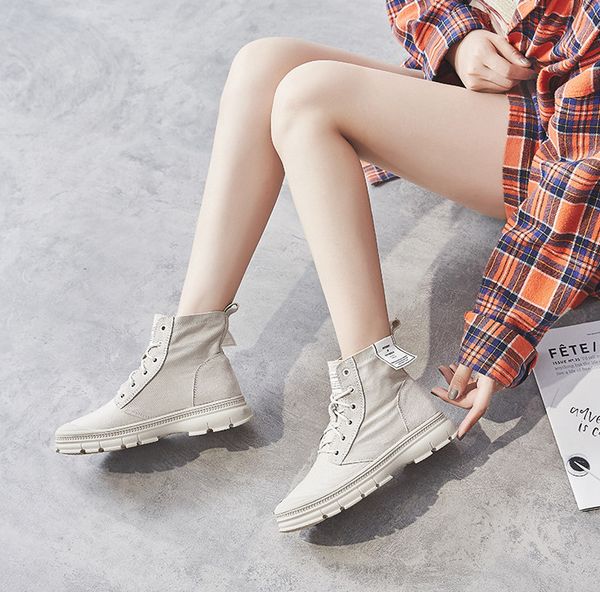chaussures fashion designer shoes trainers white black dress de luxe men women casual shoes 70124
chaussures fashion designer shoes trainers white black dress de luxe men women casual shoes 70124