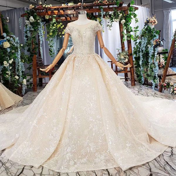 2019 boho lace wedding dress illusion o neck short sleeve open keyhole back crystal beaded sequins pattern long train vestidos de novia new, White
2019 boho lace wedding dress illusion o neck short sleeve open keyhole back crystal beaded sequins pattern long train vestidos de novia new, White