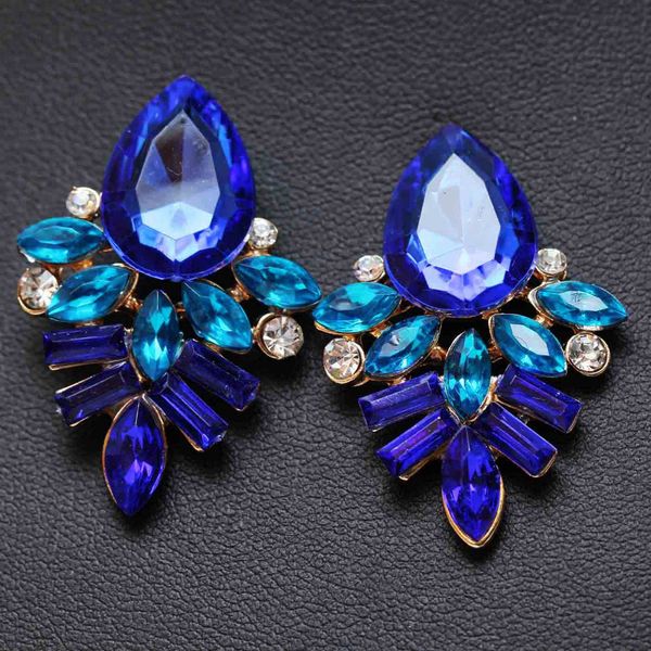 new women fashion jewelry style blue/black/pink earrings handmade rhinestone sweet stud crystal dangle earrings for women girl, Silver
new women fashion jewelry style blue/black/pink earrings handmade rhinestone sweet stud crystal dangle earrings for women girl, Silver