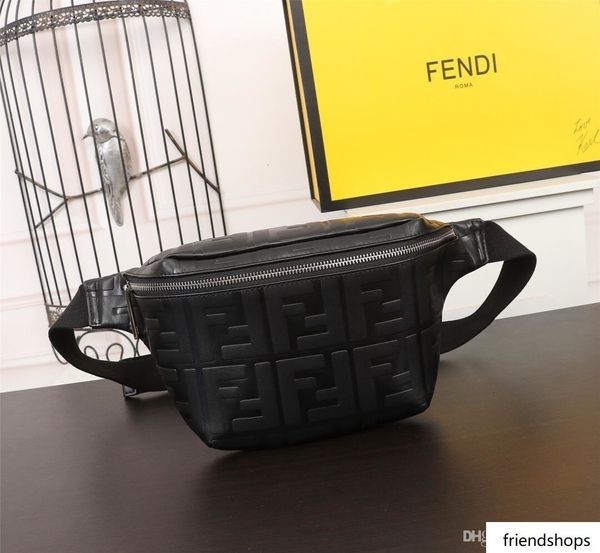 classic female handbags motorcycle vintage sheepskin genuine leather studs rivet purse women famous designer luxury chain mini city bag 
classic female handbags motorcycle vintage sheepskin genuine leather studs rivet purse women famous designer luxury chain mini city bag