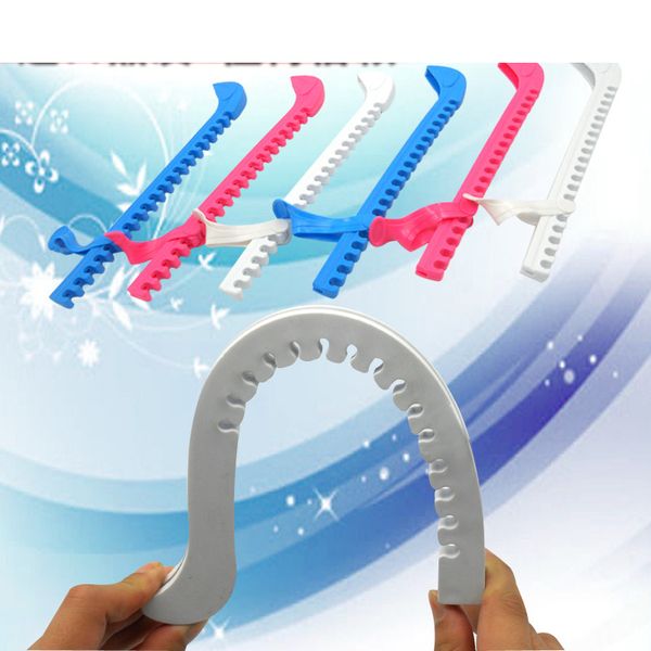 1 pair figure patins speed skate shoes ice blade skate shoes hard nylon blade protector cover non-slip wear-resisting size
1 pair figure patins speed skate shoes ice blade skate shoes hard nylon blade protector cover non-slip wear-resisting size