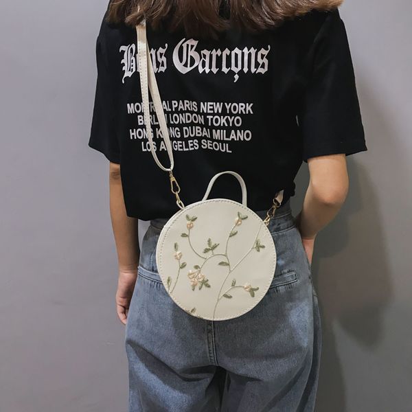мода crossbody сумки для женщин вышивка круглый тотализатор сумки сумка bolsas femininas d19011504
мода crossbody сумки для женщин вышивка круглый тотализатор сумки сумка bolsas femininas d19011504