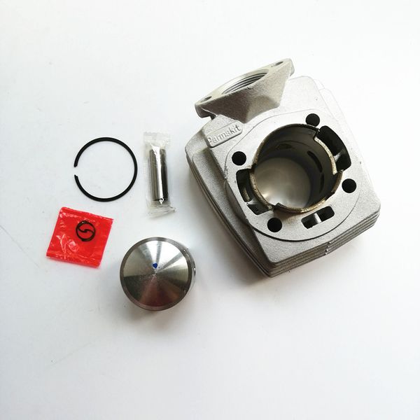 motorcycle cylinder piston set kit for 46mm 12mm pin pgt46 65.3cc airsal t3 103 104 105 rcx sp spx new
motorcycle cylinder piston set kit for 46mm 12mm pin pgt46 65.3cc airsal t3 103 104 105 rcx sp spx new