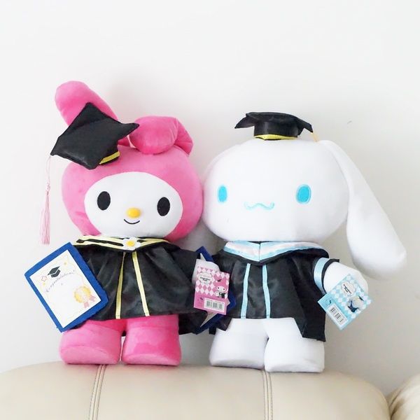 1 шт. x mas подарки 42 см выпускной серии мелодия cinnamoroll плюшевые куклы новые мягкие куклы милый мультфильм игрушки детские дети день р
1 шт. x mas подарки 42 см выпускной серии мелодия cinnamoroll плюшевые куклы новые мягкие куклы милый мультфильм игрушки детские дети день р