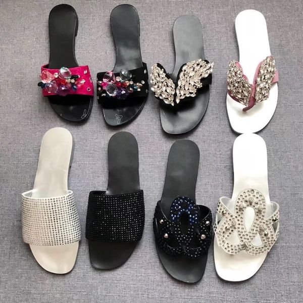 fashion luxury designer slides women sandals flip flop Crystal Toe Flat slippers crystal Butterfly jewelry GZ18 Non-slip designer shoes
fashion luxury designer slides women sandals flip flop Crystal Toe Flat slippers crystal Butterfly jewelry GZ18 Non-slip designer shoes