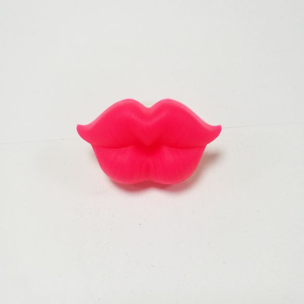 1pc food grade silicone teethers pacifier red kiss lips dummy pacifiers toys baby chew charms kids teething gift toddler toys
1pc food grade silicone teethers pacifier red kiss lips dummy pacifiers toys baby chew charms kids teething gift toddler toys
