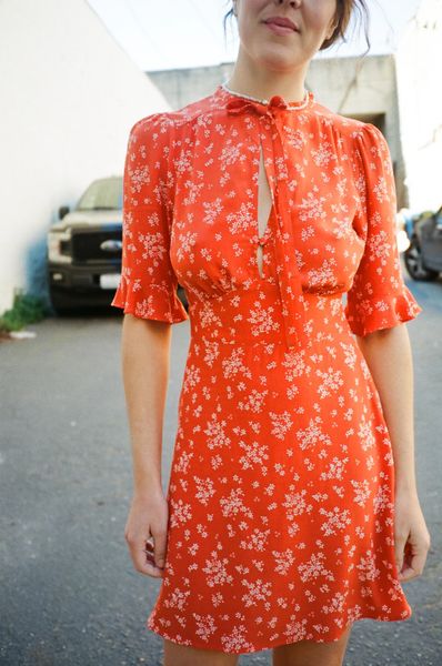 womens designer dress small floral print slim sweet skirt, Black;gray
womens designer dress small floral print slim sweet skirt, Black;gray