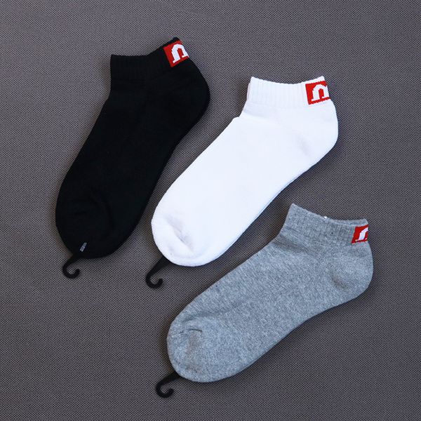 хип-хоп стиль chaussettes мода мужчины женщины письма толстые носки аксессуары чулки печати хлопок длинный носок три цвета, Black
хип-хоп стиль chaussettes мода мужчины женщины письма толстые носки аксессуары чулки печати хлопок длинный носок три цвета, Black