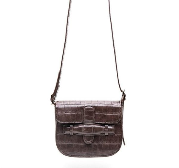 designer women saddle bags luxury lady waist bags alligator stone grain fashion retro crossbody women bags more color
designer women saddle bags luxury lady waist bags alligator stone grain fashion retro crossbody women bags more color