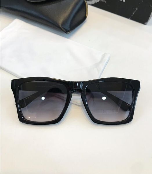 new future mens sunglasses men sun glasses women sunglasses fashion style protects eyes gafas de sol lunettes de soleil with box, White;black
new future mens sunglasses men sun glasses women sunglasses fashion style protects eyes gafas de sol lunettes de soleil with box, White;black