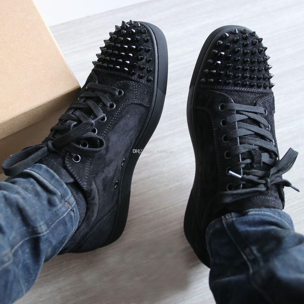 black velvet suede red bottom brand shoes men's women's junior low spikes sneakers shoes leisure flat sateboard shoe
black velvet suede red bottom brand shoes men's women's junior low spikes sneakers shoes leisure flat sateboard shoe