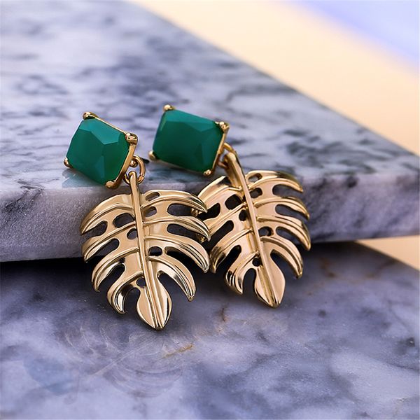gold color alloy hollowed leaf green resin rectangle luxury drop earrings for women fashion jewelry gifts, Silver
gold color alloy hollowed leaf green resin rectangle luxury drop earrings for women fashion jewelry gifts, Silver