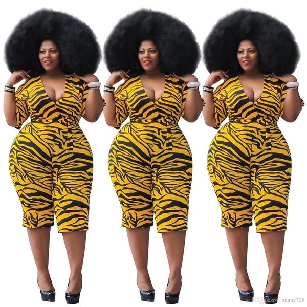plus size women stripes printing jumpsuits knee length fashion v neck short sleeves casual shorts rompers with sash 2020 summer new, Black;white
plus size women stripes printing jumpsuits knee length fashion v neck short sleeves casual shorts rompers with sash 2020 summer new, Black;white