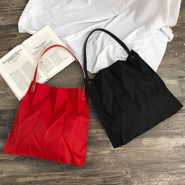 bags for women 2019 fashion handbag design pleated bags women casual shoulder bag portable shopping handbag large capacity black
bags for women 2019 fashion handbag design pleated bags women casual shoulder bag portable shopping handbag large capacity black