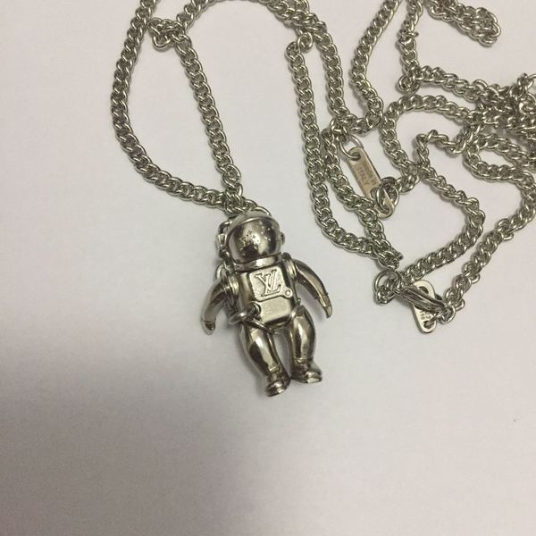 titanium steel necklace design brand necklace luxury men women all appropriate necklace with brand boxes, Silver
titanium steel necklace design brand necklace luxury men women all appropriate necklace with brand boxes, Silver