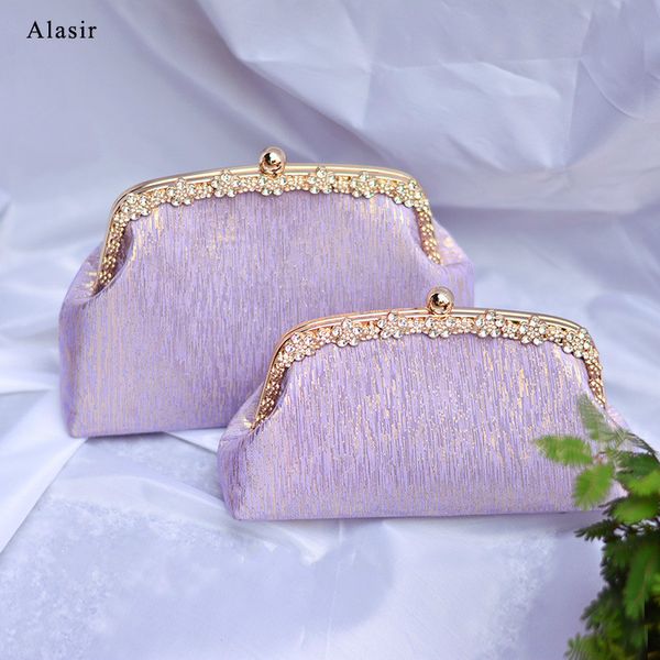 alasir customized dinner bag beautiful mobile phone bag retro handmade handbags lady day clutches diamond women bags
alasir customized dinner bag beautiful mobile phone bag retro handmade handbags lady day clutches diamond women bags