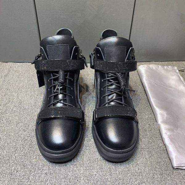 alexander 2021 new men women sneakers vintage check cotton and suede sneakers luxury designer shoes men checked canvas sneaker 35-46, Red;white
alexander 2021 new men women sneakers vintage check cotton and suede sneakers luxury designer shoes men checked canvas sneaker 35-46, Red;white