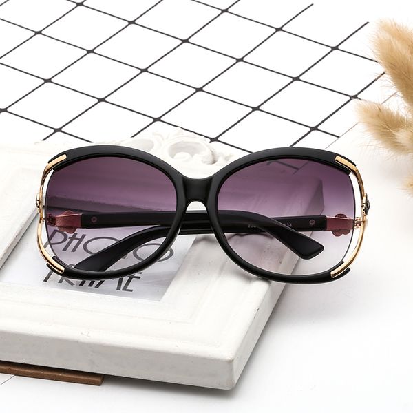 oversize frame sunglasses 2019 fashion women square eyewear ladies retro gradient sun glasses female uv400 3255, White;black
oversize frame sunglasses 2019 fashion women square eyewear ladies retro gradient sun glasses female uv400 3255, White;black