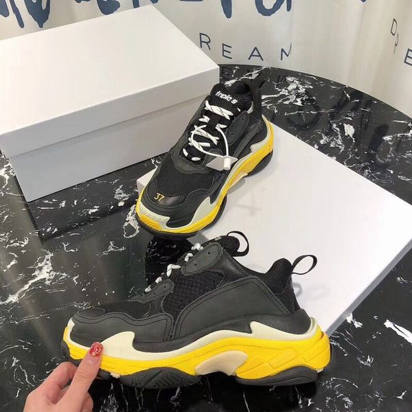 designer men women casual shoes retro triple s sneaker trainers multicolor thick bottom sneaker leather mesh patchwork casual shoe, Black
designer men women casual shoes retro triple s sneaker trainers multicolor thick bottom sneaker leather mesh patchwork casual shoe, Black