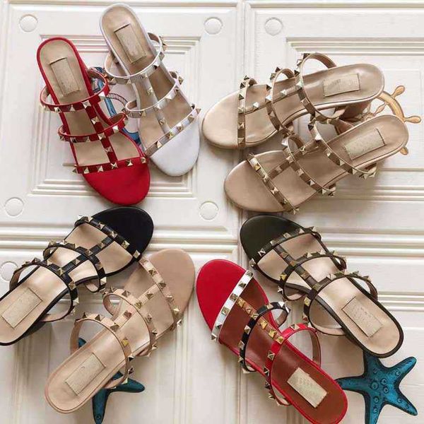 slippers brand middle heel sandals fabric cowhide inner sheepskin champagne leather women shoes 35-42 with box, Black
slippers brand middle heel sandals fabric cowhide inner sheepskin champagne leather women shoes 35-42 with box, Black