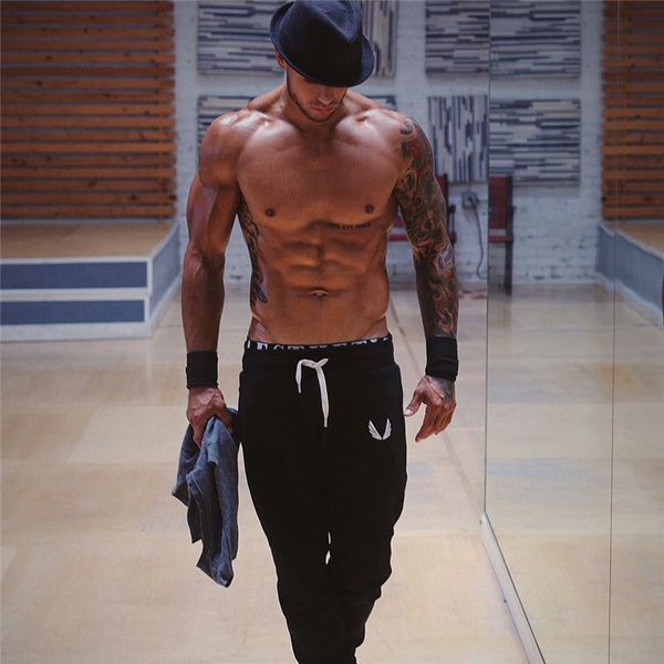 new winter men's running pants fitness jogging gym trousers slim football training pants sport men leggings running, Black;blue
new winter men's running pants fitness jogging gym trousers slim football training pants sport men leggings running, Black;blue