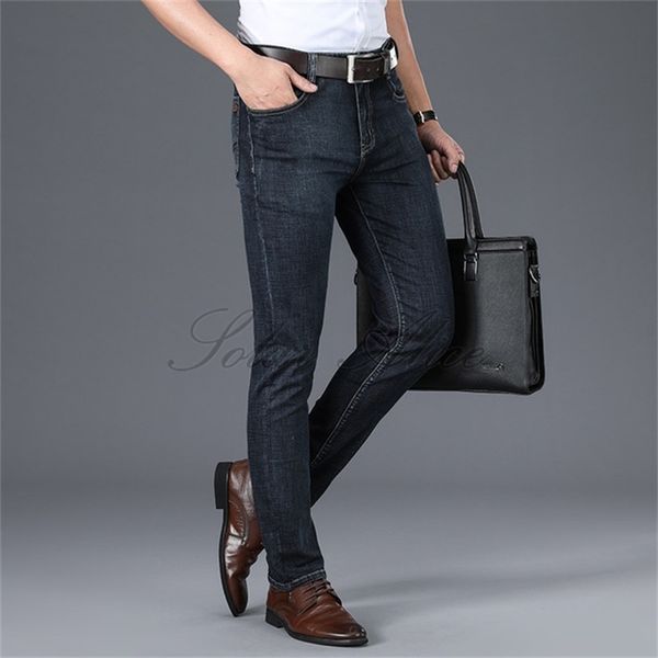 men's jeans 2021 spring summer mid-waist straight high-end business young and middle-aged slim casual trousers, Blue
men's jeans 2021 spring summer mid-waist straight high-end business young and middle-aged slim casual trousers, Blue