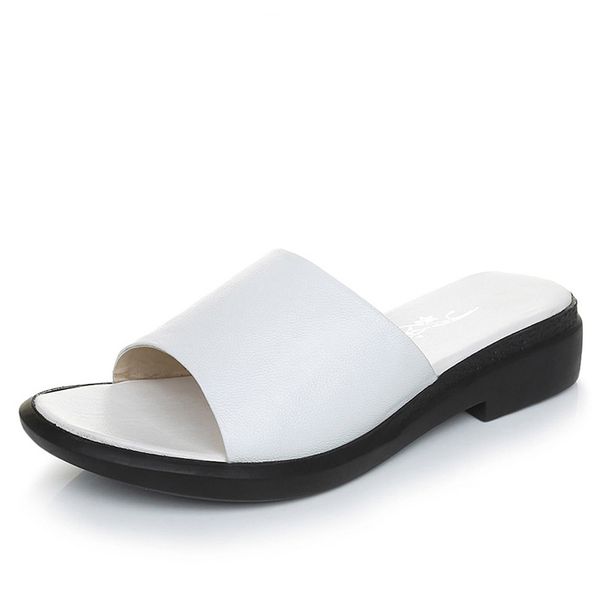 solid color summer women's slippers nice sweet low heel shoes black white genuine leather woman slides plus size 35-43
solid color summer women's slippers nice sweet low heel shoes black white genuine leather woman slides plus size 35-43