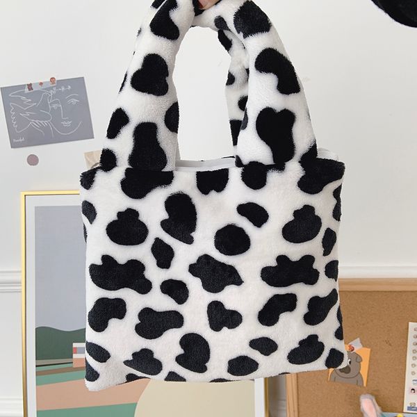 plush shoulder bag cute winter cartoon handbags milk cow pattern hand bag women solid color ladies tote size 20*26cm %10
plush shoulder bag cute winter cartoon handbags milk cow pattern hand bag women solid color ladies tote size 20*26cm %10