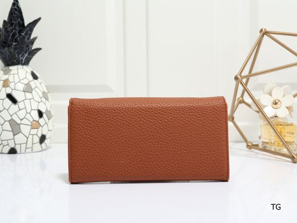 ready stock 2020 jewelry bags fashion pu leather women handbag card long wallet travel bag 6 color 66220, Pink;blue
ready stock 2020 jewelry bags fashion pu leather women handbag card long wallet travel bag 6 color 66220, Pink;blue