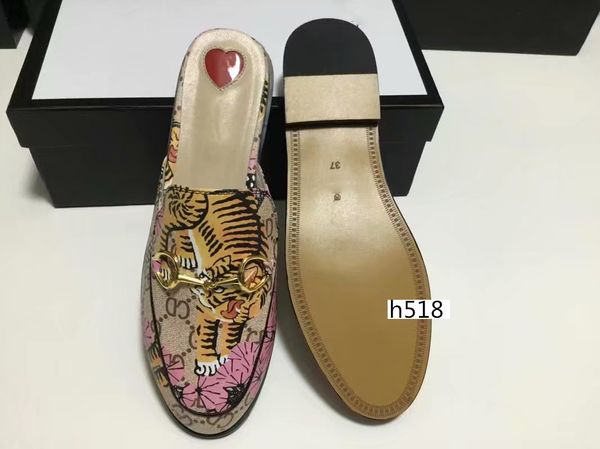 новые продажи мулы 423513 принстаун дизайнер классический скользкий металлическая пряжка пляжные тапочки мягкие любители тапочки горячие bra, Black
новые продажи мулы 423513 принстаун дизайнер классический скользкий металлическая пряжка пляжные тапочки мягкие любители тапочки горячие bra, Black