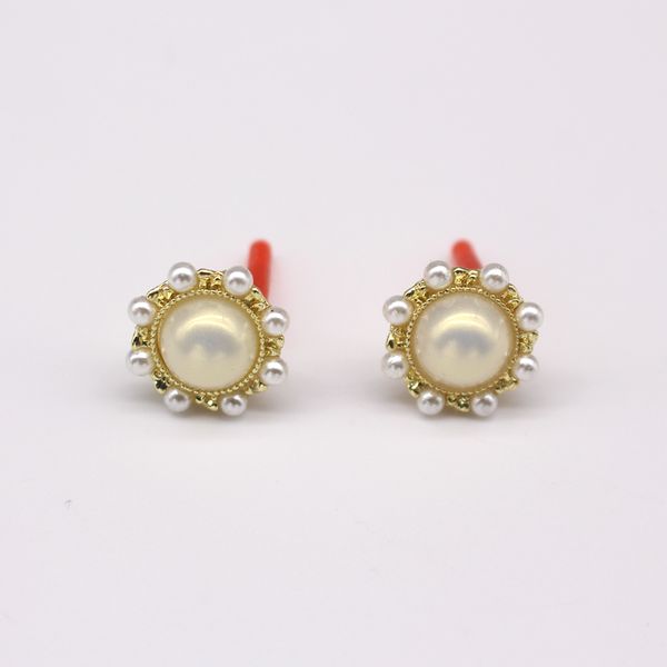 выходной корейского имитация перл стад eearings для девушки женщин личность геометрическая круглый маленький серьги женщины ну вечеринку сер, Golden;silver
выходной корейского имитация перл стад eearings для девушки женщин личность геометрическая круглый маленький серьги женщины ну вечеринку сер, Golden;silver