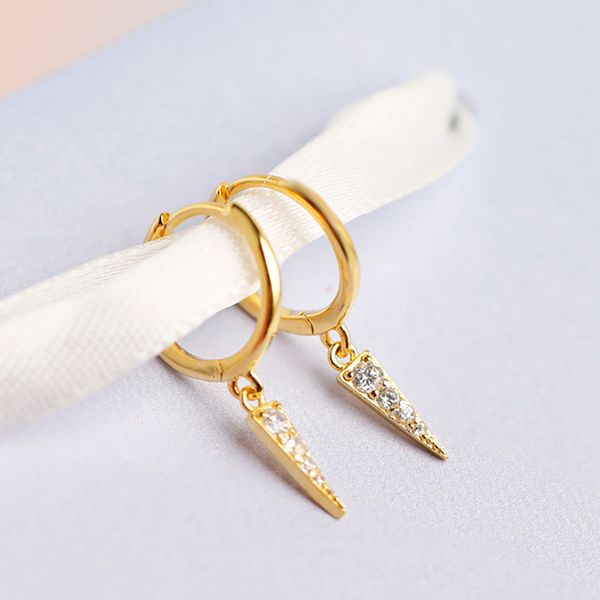 100% 925 silver round circle golden italy pizza triangle piercing hoop earring for women pendientes wedding ear ring 2020, Golden;silver
100% 925 silver round circle golden italy pizza triangle piercing hoop earring for women pendientes wedding ear ring 2020, Golden;silver