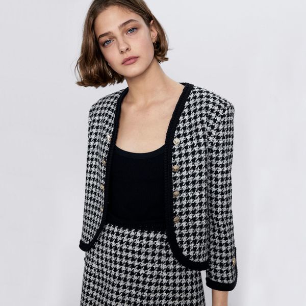 agong повседневных хаундсут tweed пиджаки женщина моды открытого стич куртка женского elegant пуговица короткие костюмы женской дама ac, White;black
agong повседневных хаундсут tweed пиджаки женщина моды открытого стич куртка женского elegant пуговица короткие костюмы женской дама ac, White;black