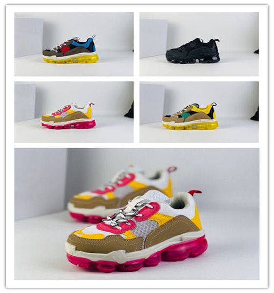 2020 paris 17fw triple s pink yellow dad shoes children kids casual shoes clear bubble midsole cushion triple black boys girls sneaker
2020 paris 17fw triple s pink yellow dad shoes children kids casual shoes clear bubble midsole cushion triple black boys girls sneaker