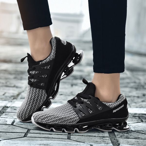 2020 running shoes for men women casual black white red outdoor breathable solf cushion designer mens trainers sports sneaker size 36-46
2020 running shoes for men women casual black white red outdoor breathable solf cushion designer mens trainers sports sneaker size 36-46