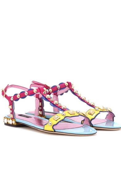 luxury goods, new style shoes,fashion sandals, rivet decoration spell color, sheepskin, leather shoes piaoqian, Black
luxury goods, new style shoes,fashion sandals, rivet decoration spell color, sheepskin, leather shoes piaoqian, Black
