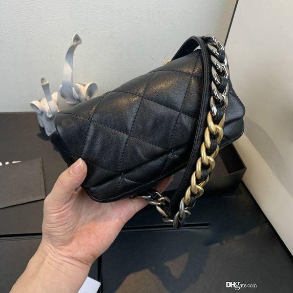 designer luxury handbags purses fashion women bag leather handbags shoulder bag 19cm for women handbag purse four colors
designer luxury handbags purses fashion women bag leather handbags shoulder bag 19cm for women handbag purse four colors