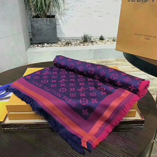 r scarves fashion luxury ladies spring and autumn gold and silver thread scarves 60% silk and 40% wool with labels 140*140cm, Blue;gray
r scarves fashion luxury ladies spring and autumn gold and silver thread scarves 60% silk and 40% wool with labels 140*140cm, Blue;gray
