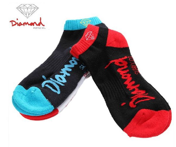 оптовая продажа-24pcs=12pair хлопок лето 3 цвета loopy diamond supply co сгущает дно хип-хоп спортивная лодка лодыжки носки 24 шт. / лот, Black;white
оптовая продажа-24pcs=12pair хлопок лето 3 цвета loopy diamond supply co сгущает дно хип-хоп спортивная лодка лодыжки носки 24 шт. / лот, Black;white